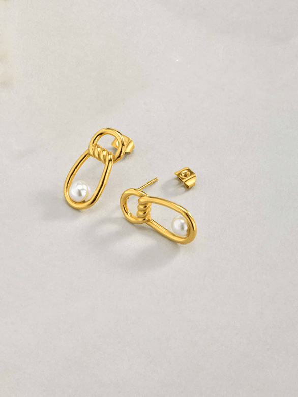 Serena Spiral Pearl Earrings