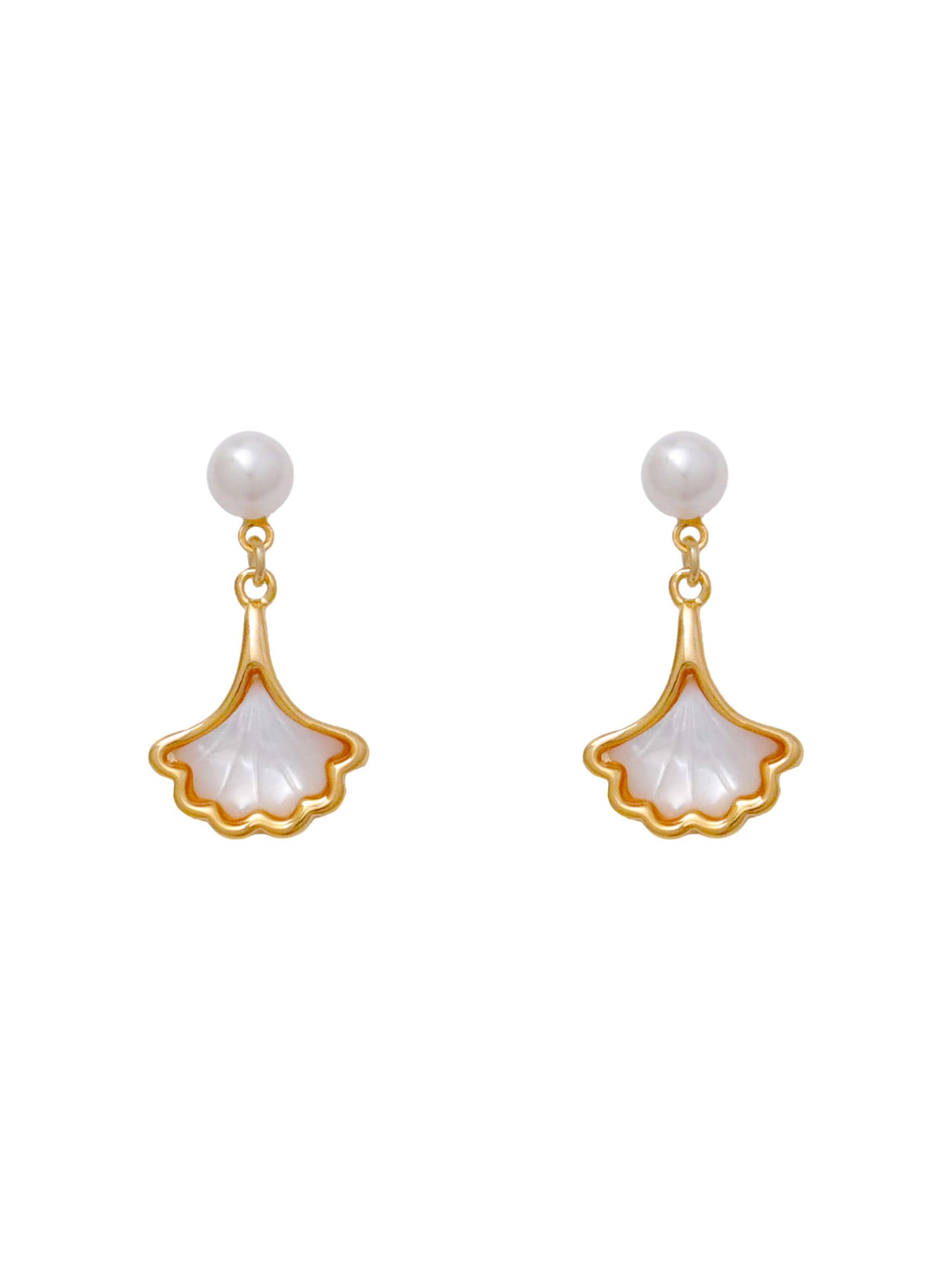 Vareen Pearl Shell Earrings