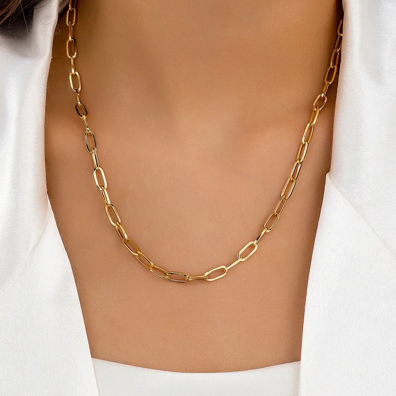 Chic Aura Link Necklace